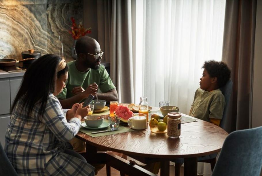 The New American Hunger, Working Families on the Edge of the Table